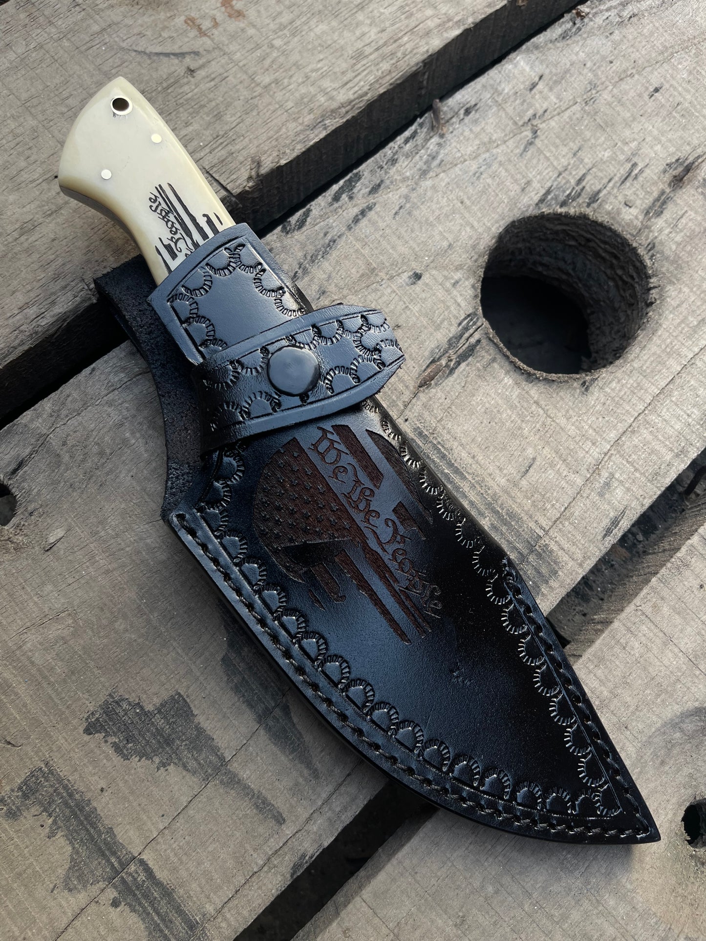 Damascus Handmade Skinner knife With Leather Sheath